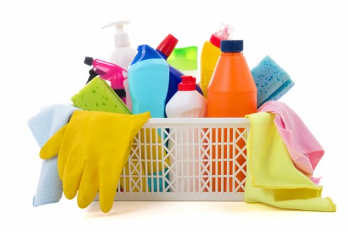 Cleaning estimate for a larger Earlscourt property with stairs
